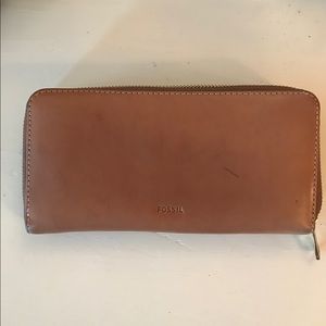 Fossil wallet
